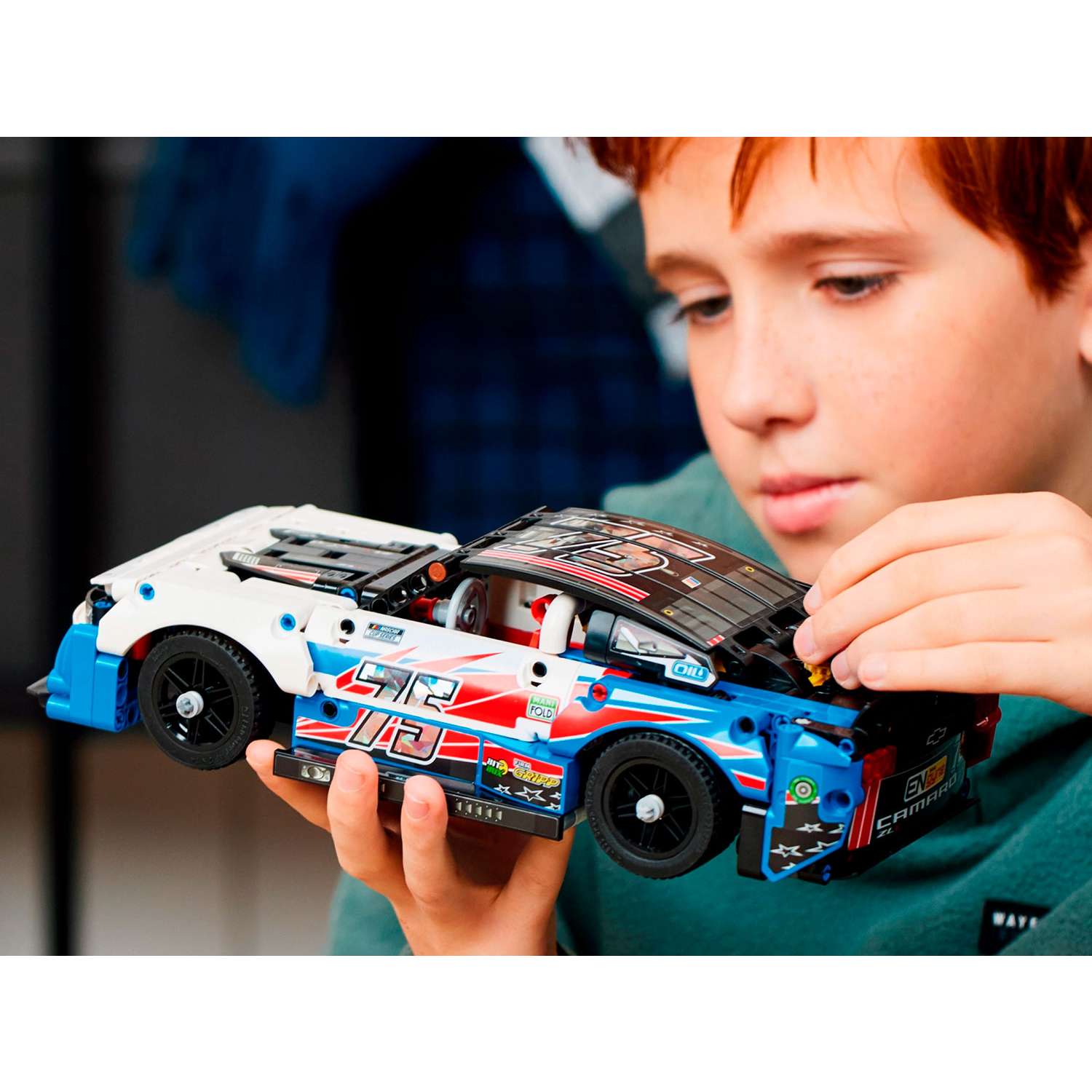 Конструктор детский LEGO Technic Автомобиль Camaro ZL1 42153 - фото 10