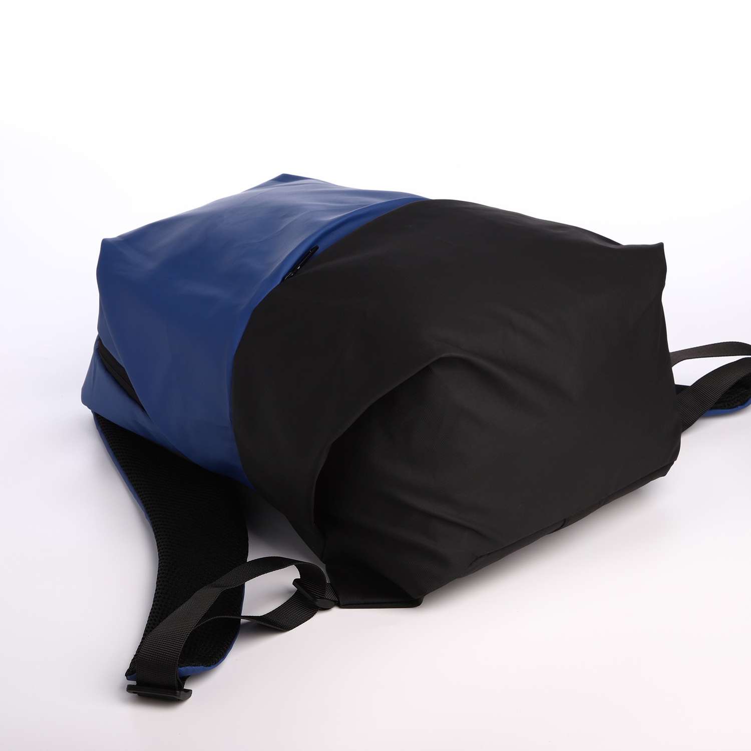 Рюкзак Sima-Land молодёжный из текстиля на молнии водонепроницаемый наружный карман цвет чёрный/синий - фото 3