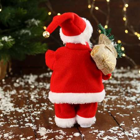 Дед мороз Sima-Land «В узорчатом жилете с подарками» двигается с подсветкой 24 см красный