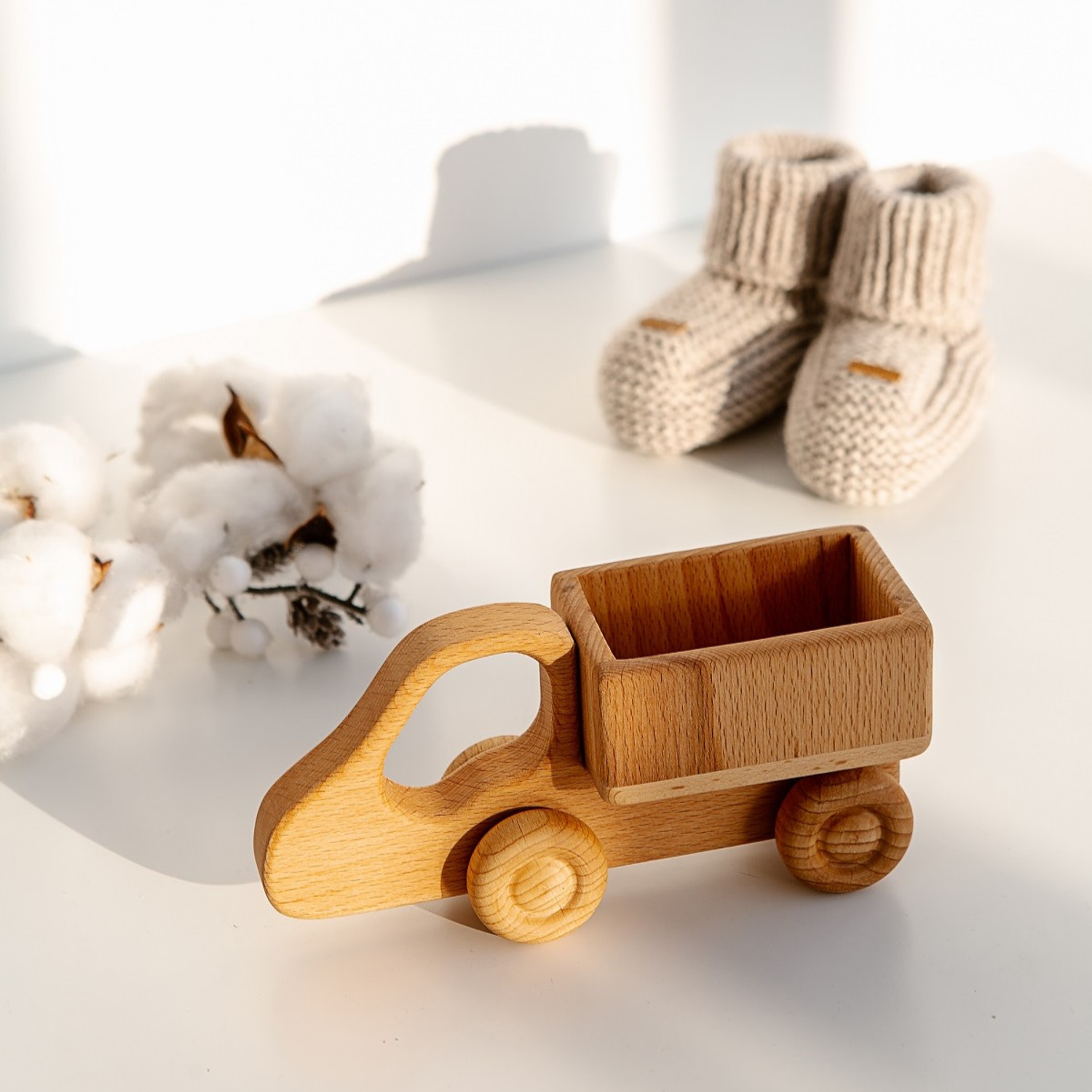 Машинка-каталка Mag Wood Грузовичок деревянный для детей с 6 месяцев - фото 2