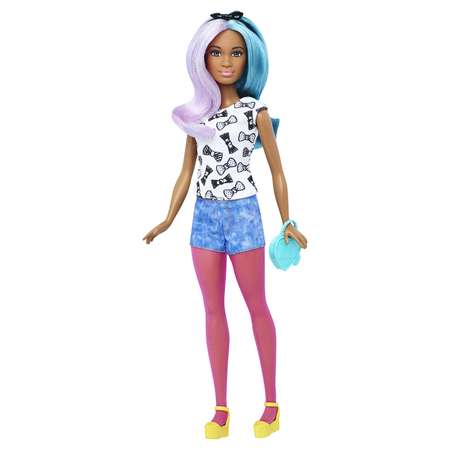 Кукла Barbie в коротких шортах и майке DTF05