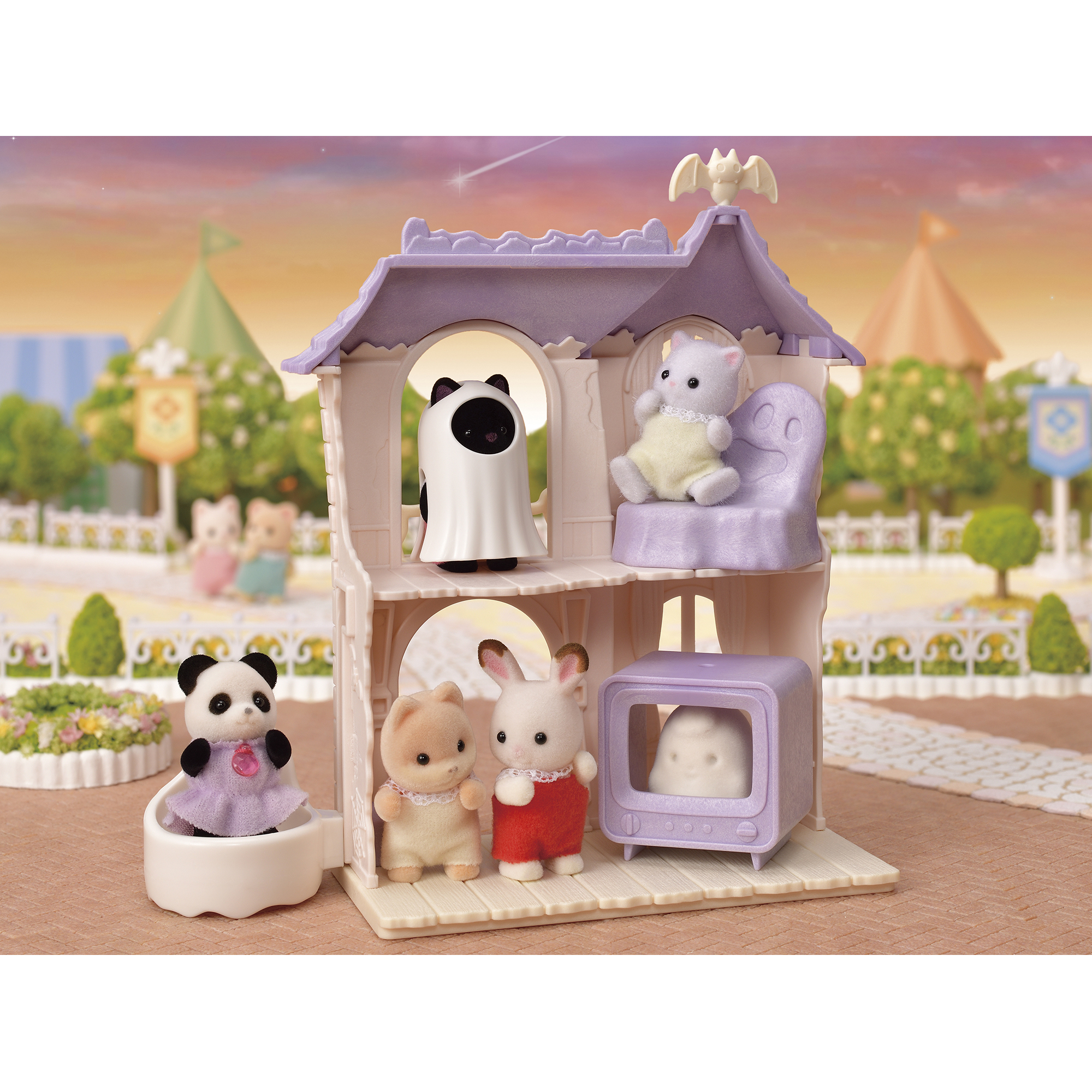 Набор Sylvanian Families Домик с привидениями 5542 купить по цене 2699 ₽ в  интернет-магазине Детский мир