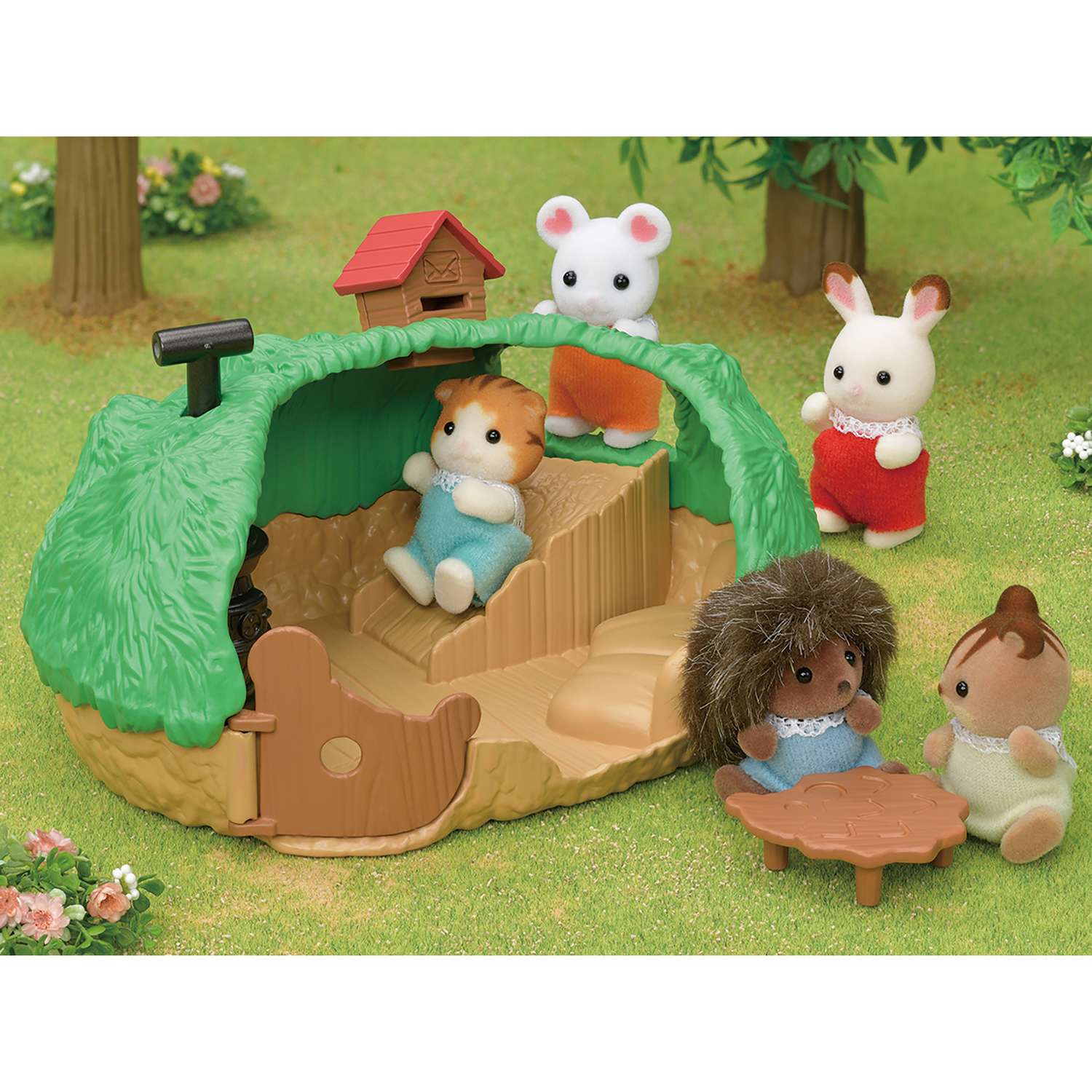 Набор игровой Sylvanian Families Домик в лесу 5453 - фото 5