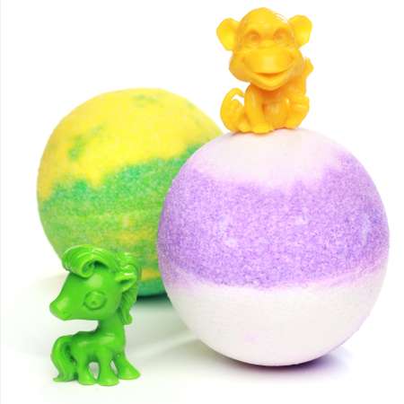 Соль для ванны Magic Bubble Бурлящий шар с игрушкой 130г в ассортименте