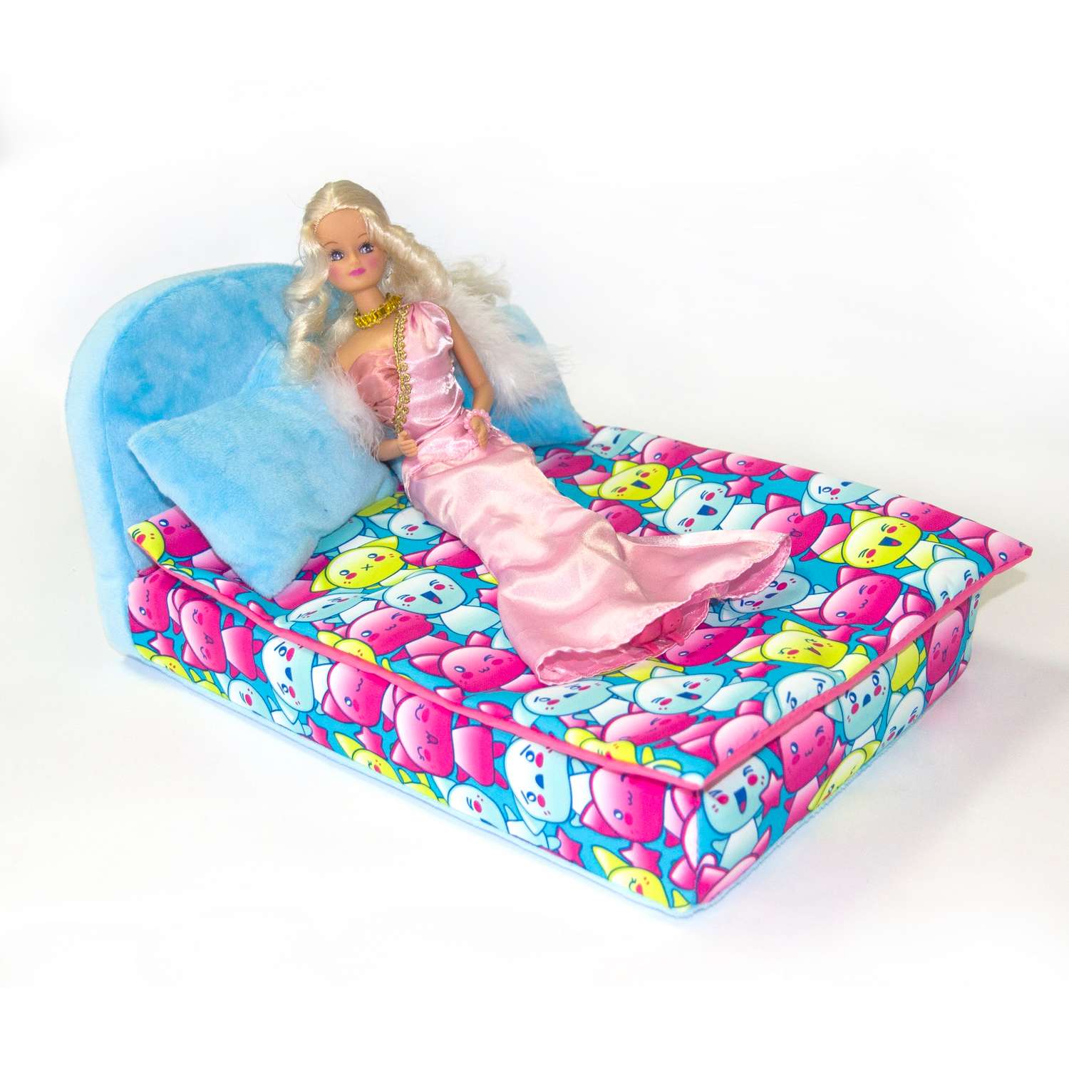 Набор мебели для кукол Belon familia Принт хор котят бирюзовый кровать круглая 2 подушки НМ-003-32 - фото 2