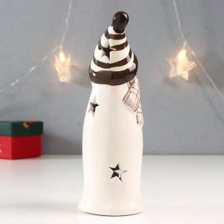 Сувенир Sima-Land керамика свет «Снеговик в полосатой шапке шарфе со звездой» 17 8х6х6 см