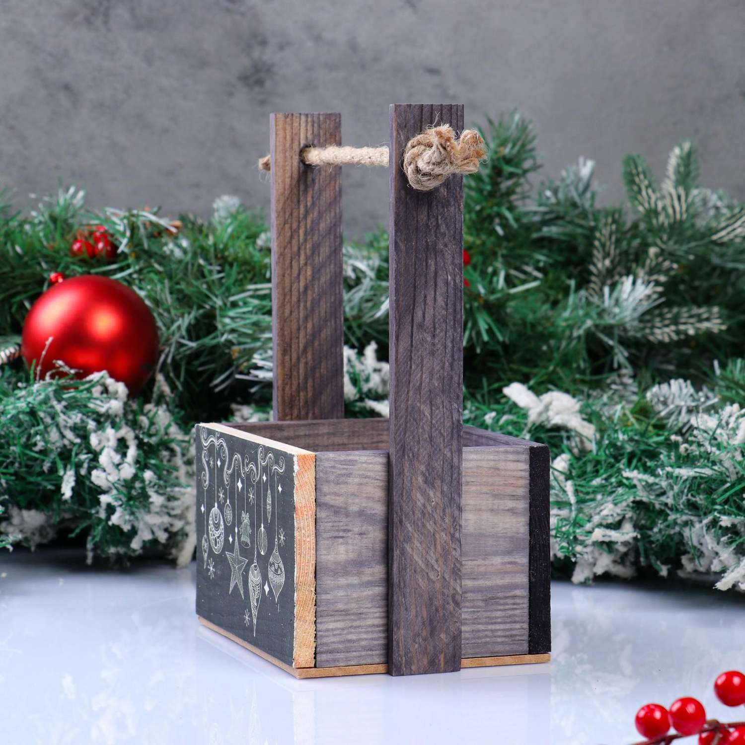 Кашпо Sima-Land деревянное 15×12×8.5(25) см «Пауль и Любовь. Новогоднее Новый год» с принтом - фото 2