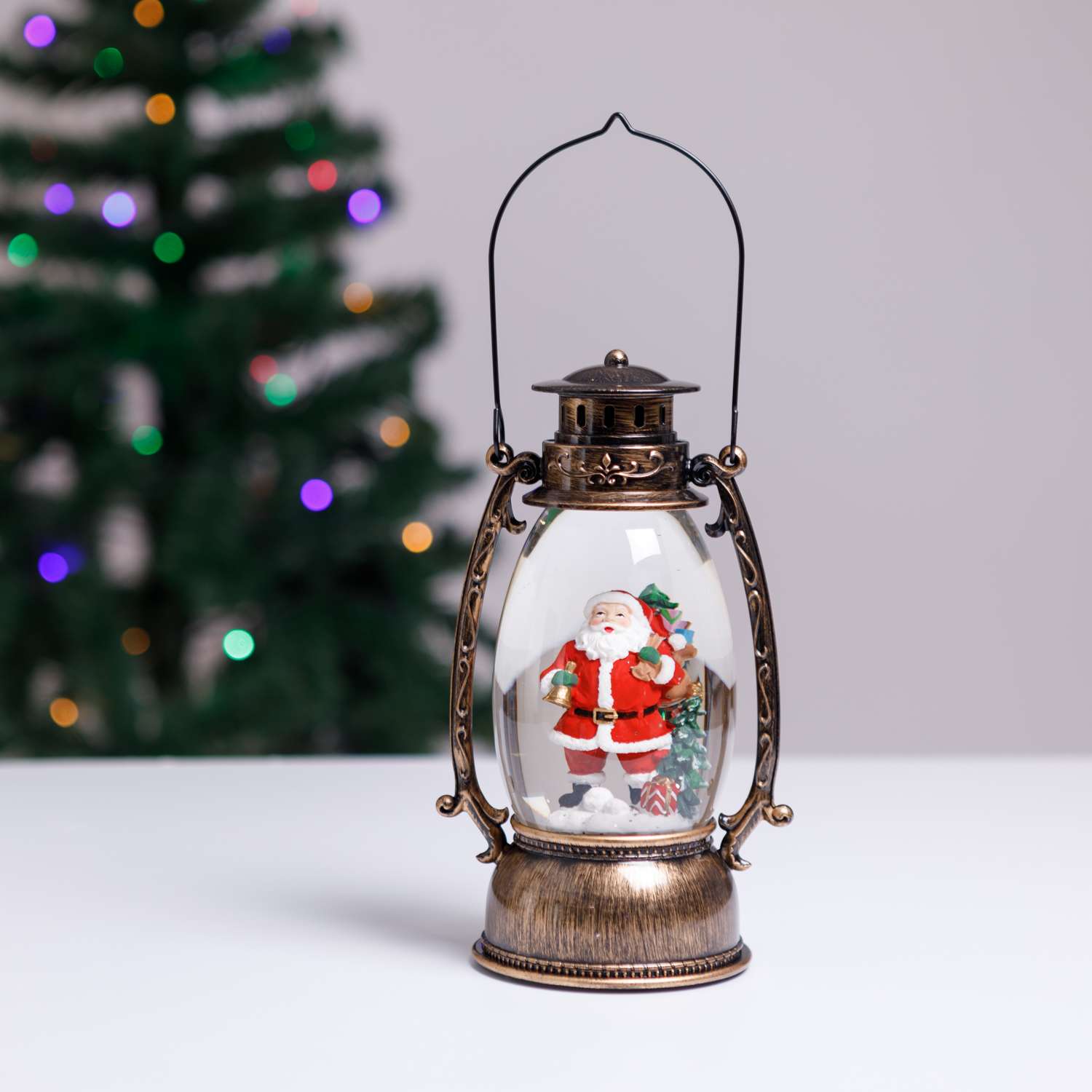 Лампа декоративная BABY STYLE Новогодняя Дед Мороз у елки USB - фото 3