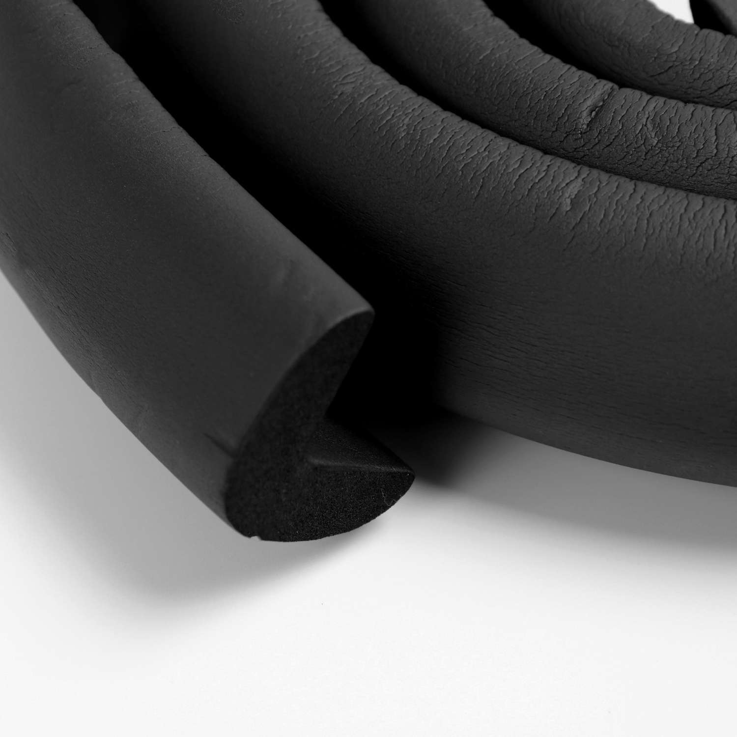 Защитная лента на углы Крошка Я мебели для детей 2 м цвет черный - фото 3