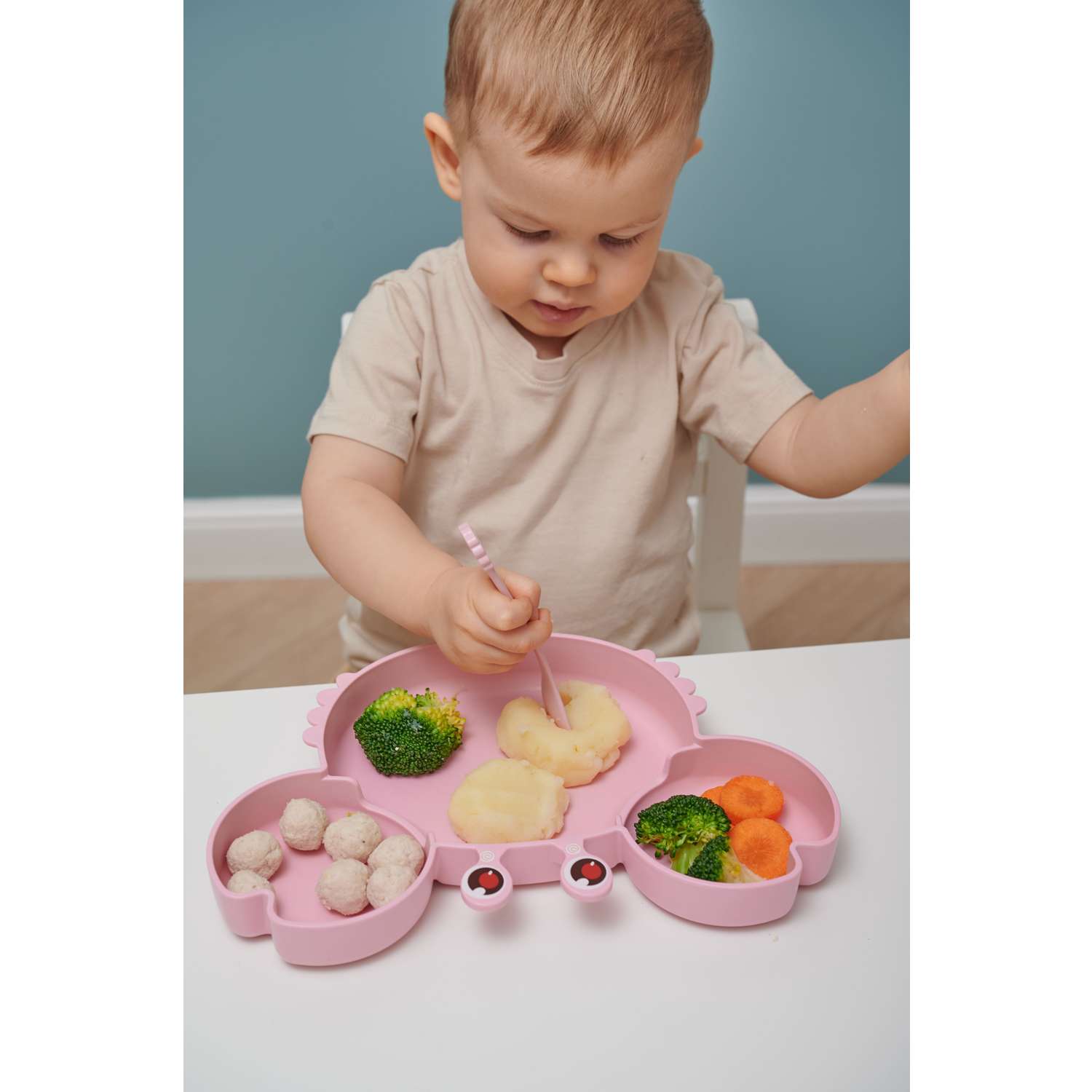 Набор детской посуды Добрый Филин Тарелка вилка ложка Крабик розовый 4 предмета - фото 9