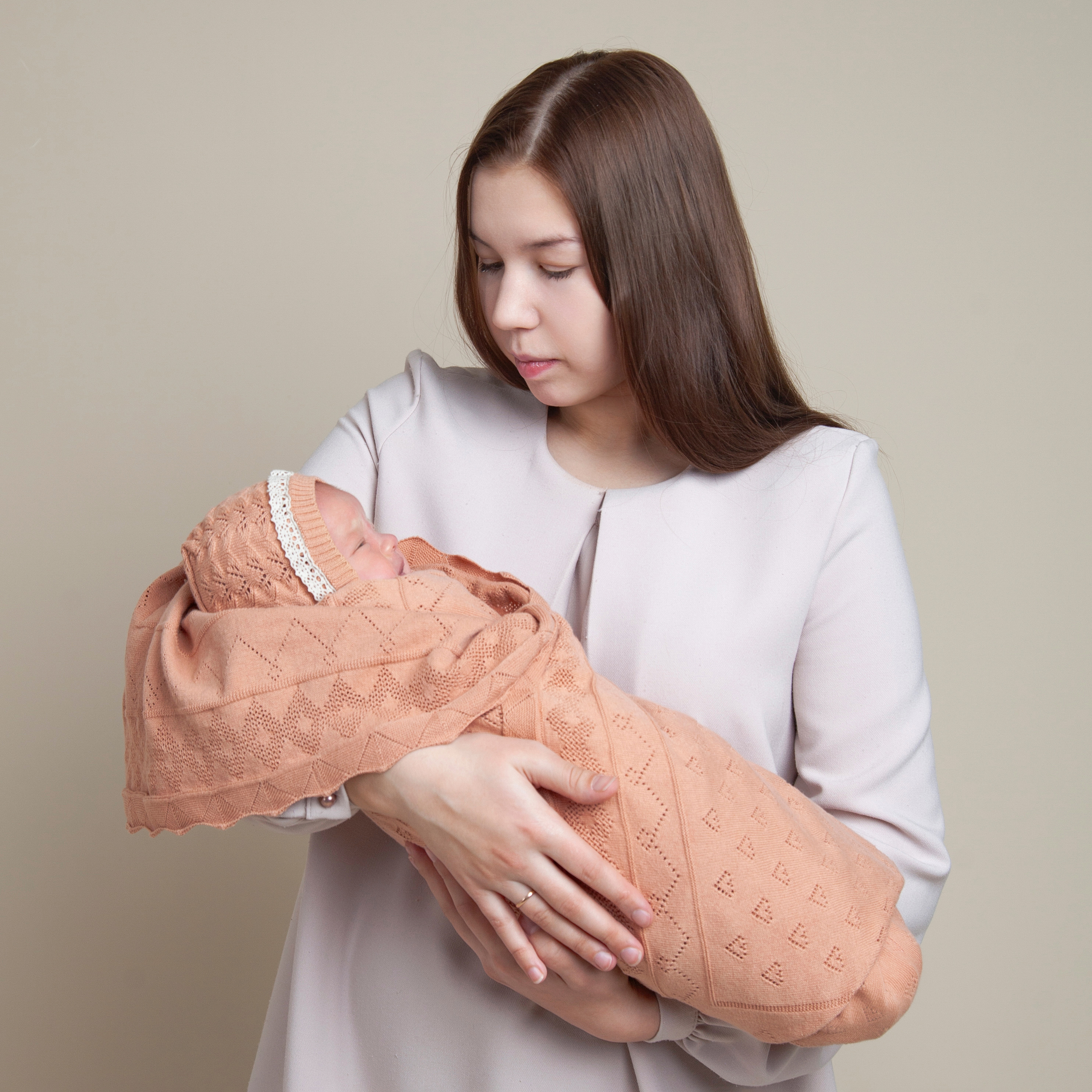 Плед для новорожденного НаследникЪ Выжанова ажурный на выписку в кроватку в коляску - фото 8