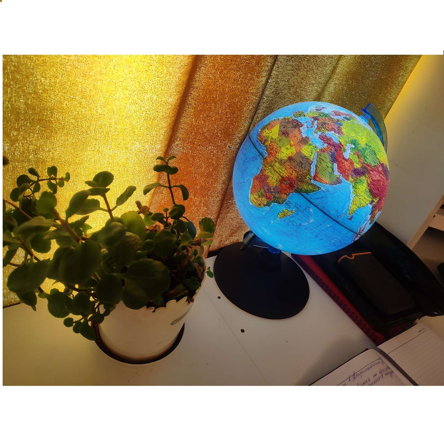 Глобус Globen Земли физико-политический с подсветкой от батареек 21 см. - фото 7