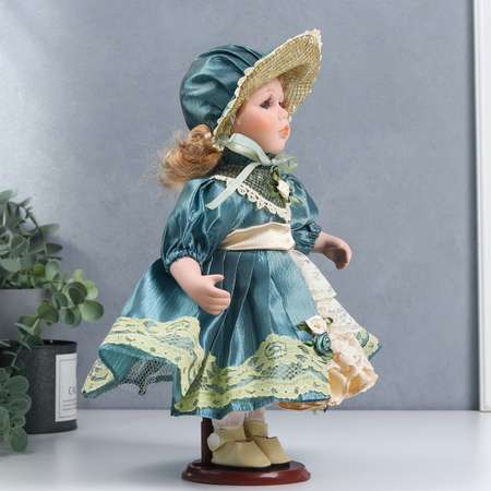 Кукла коллекционная Зимнее волшебство керамика «Танечка в платье цвета морской волны и чепчике» 30 см