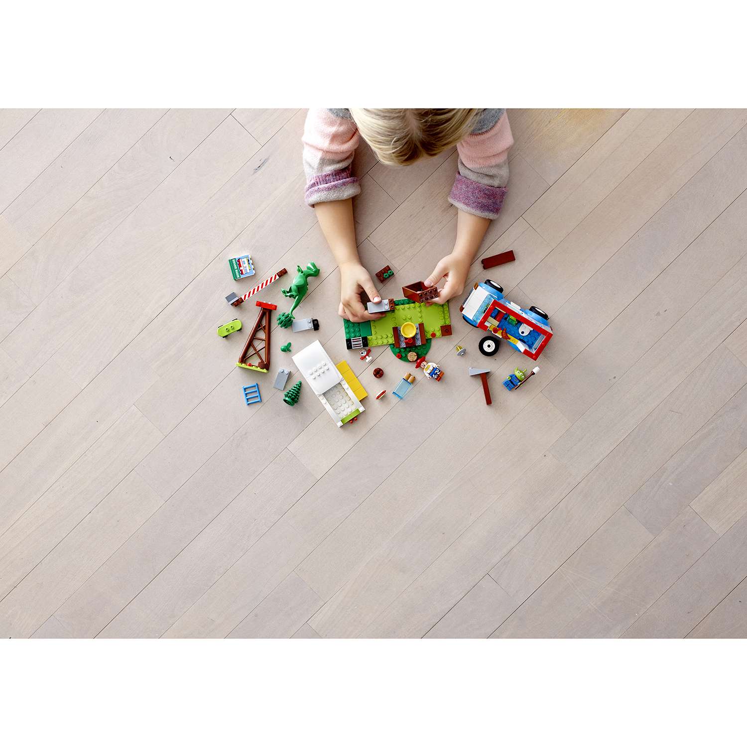 Конструктор LEGO 4+ История игрушек-4 Весёлый отпуск 10769 - фото 5