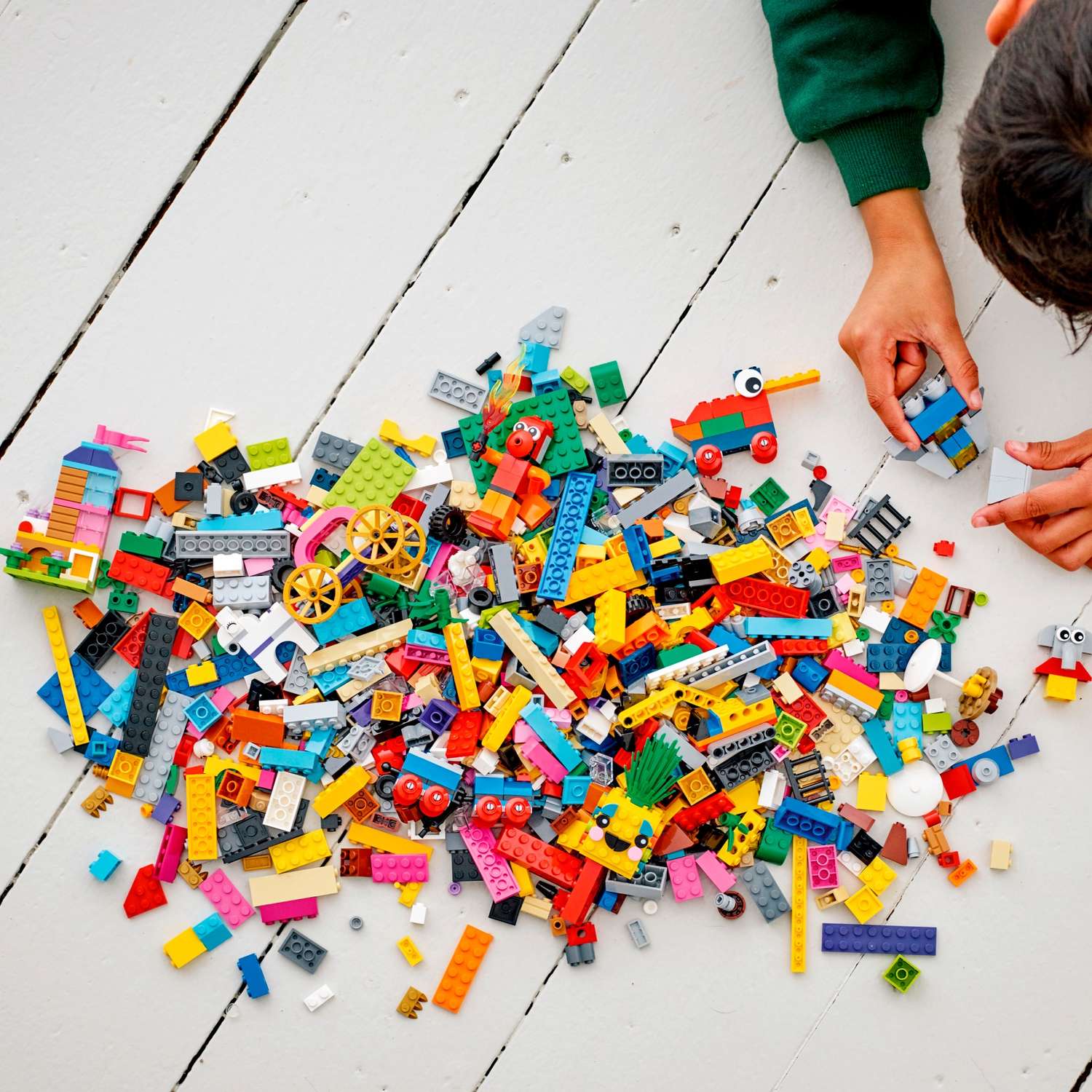 Конструктор LEGO Classic 90лет 11021 - фото 7