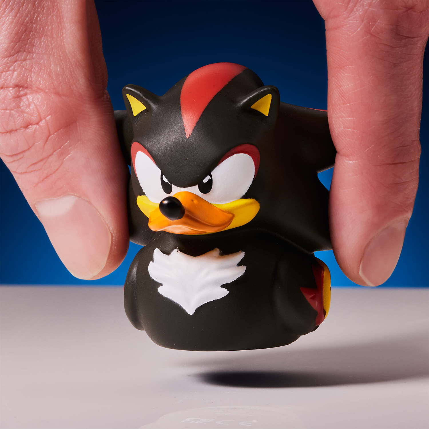 Фигурка Sonic The Hedgehog Утка Tubbz Shadow mini-series 5 см - фото 3