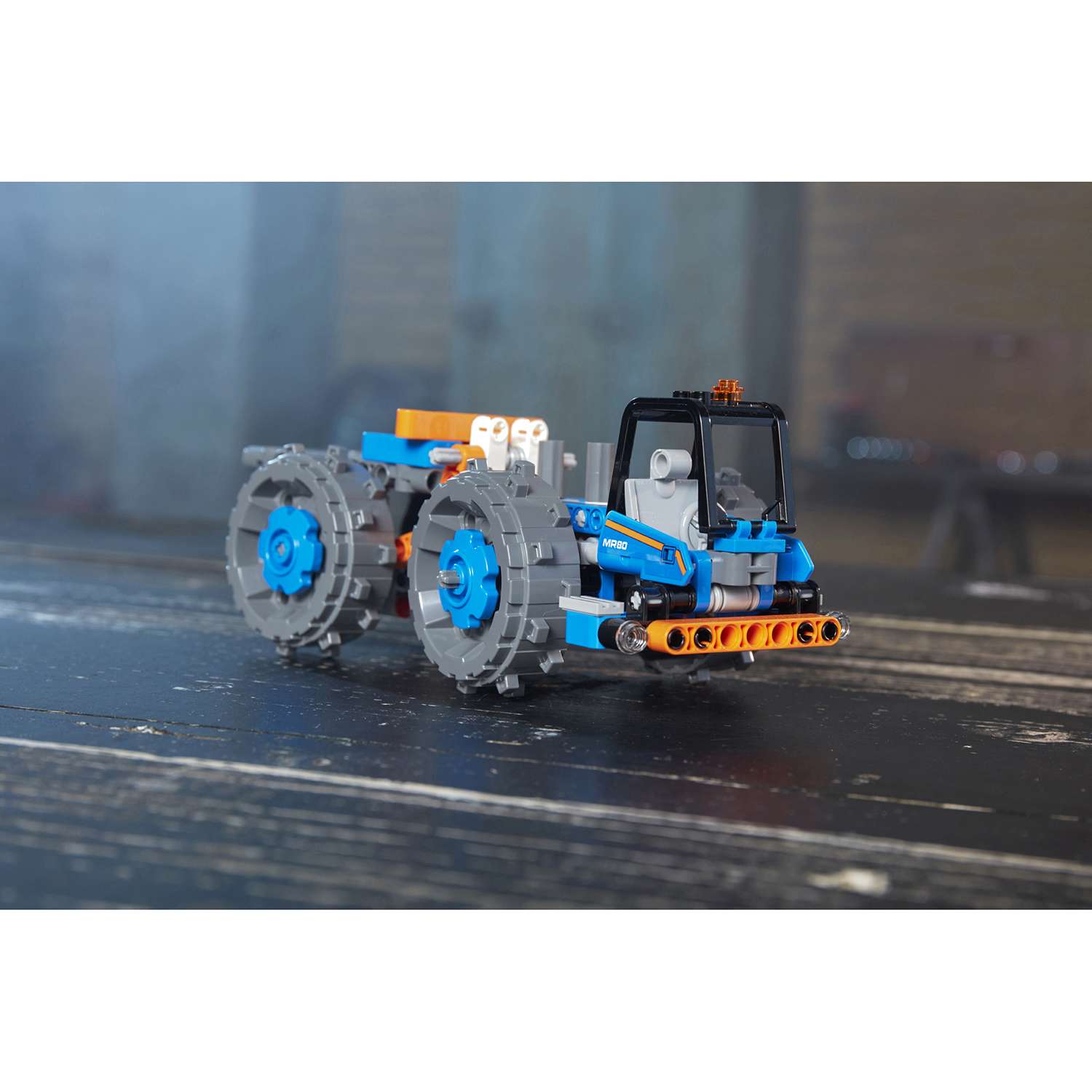Конструктор LEGO Бульдозер Technic (42071) - фото 13