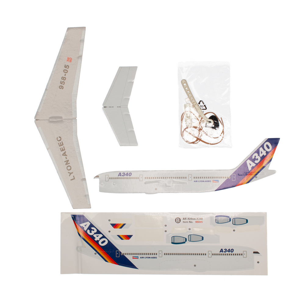 Сборная модель LYONAEEC Самолет Power Launch Glider Transport 340 95805 - фото 1