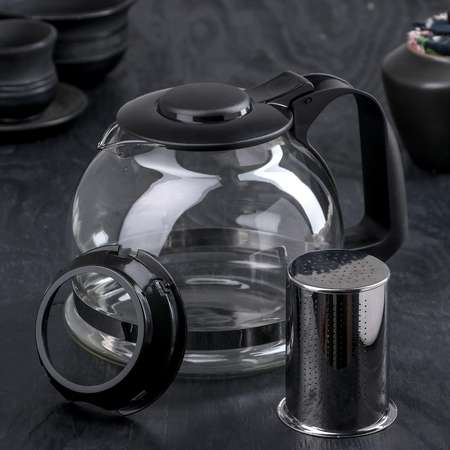 Чайник Sima-Land стеклянный заварочный «Иллюзия» 1.6 л с металлическим ситом цвет чёрный