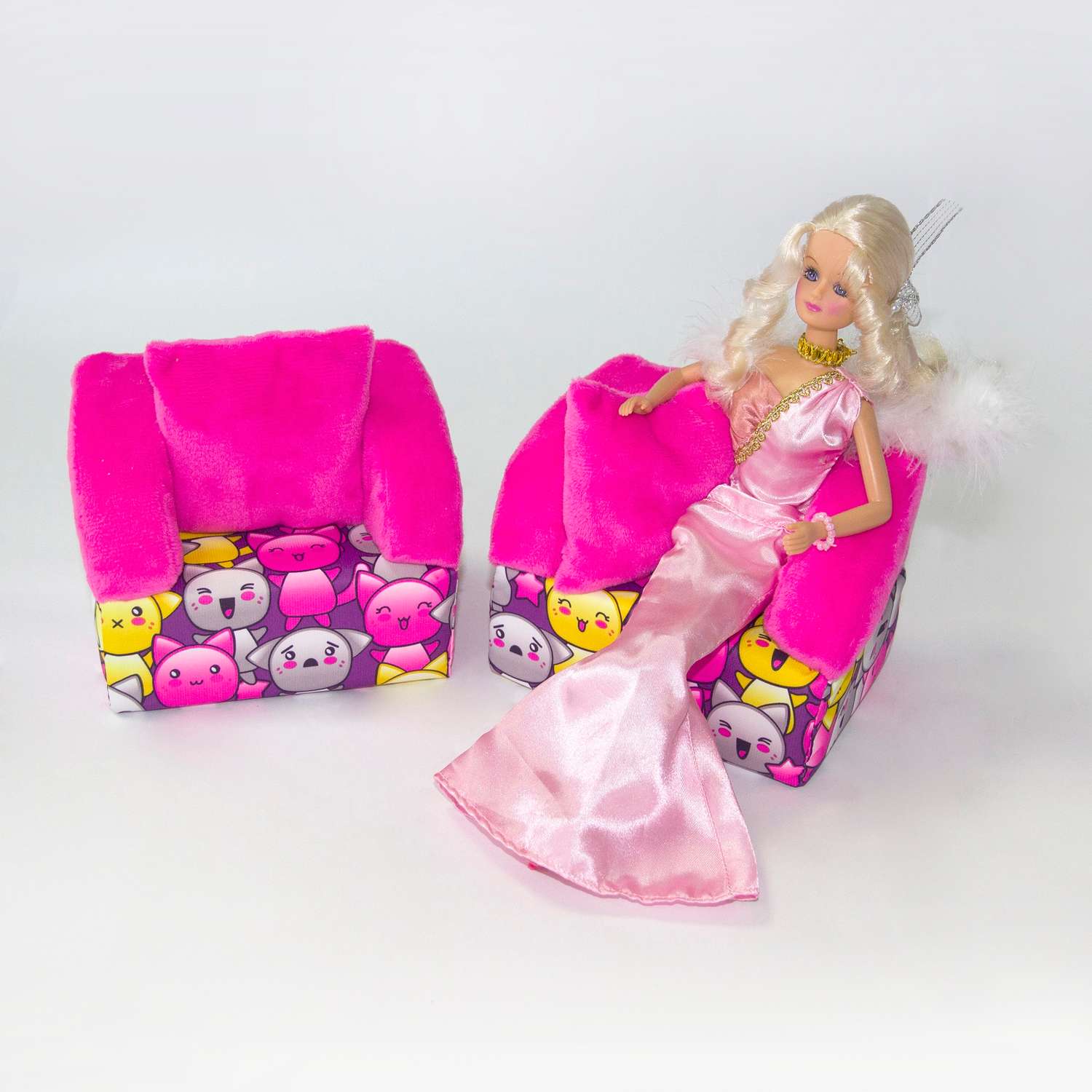 Набор мебели для кукол Belon familia Принт хор котят фиолетовый 2 кресла с подушками НМ-004/1-33 - фото 2