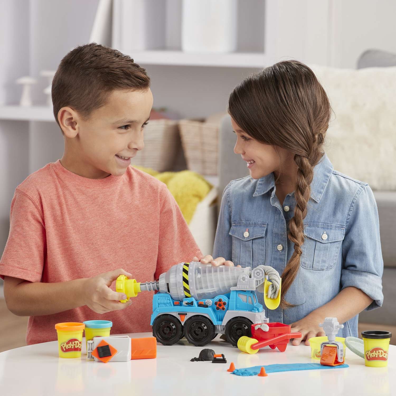 Набор для лепки Play-Doh Wheels Бетономешалка E6891 - фото 4