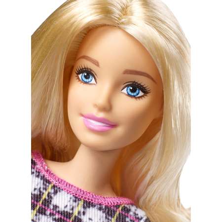 Кукла Barbie из серии Игра с модой DYY88