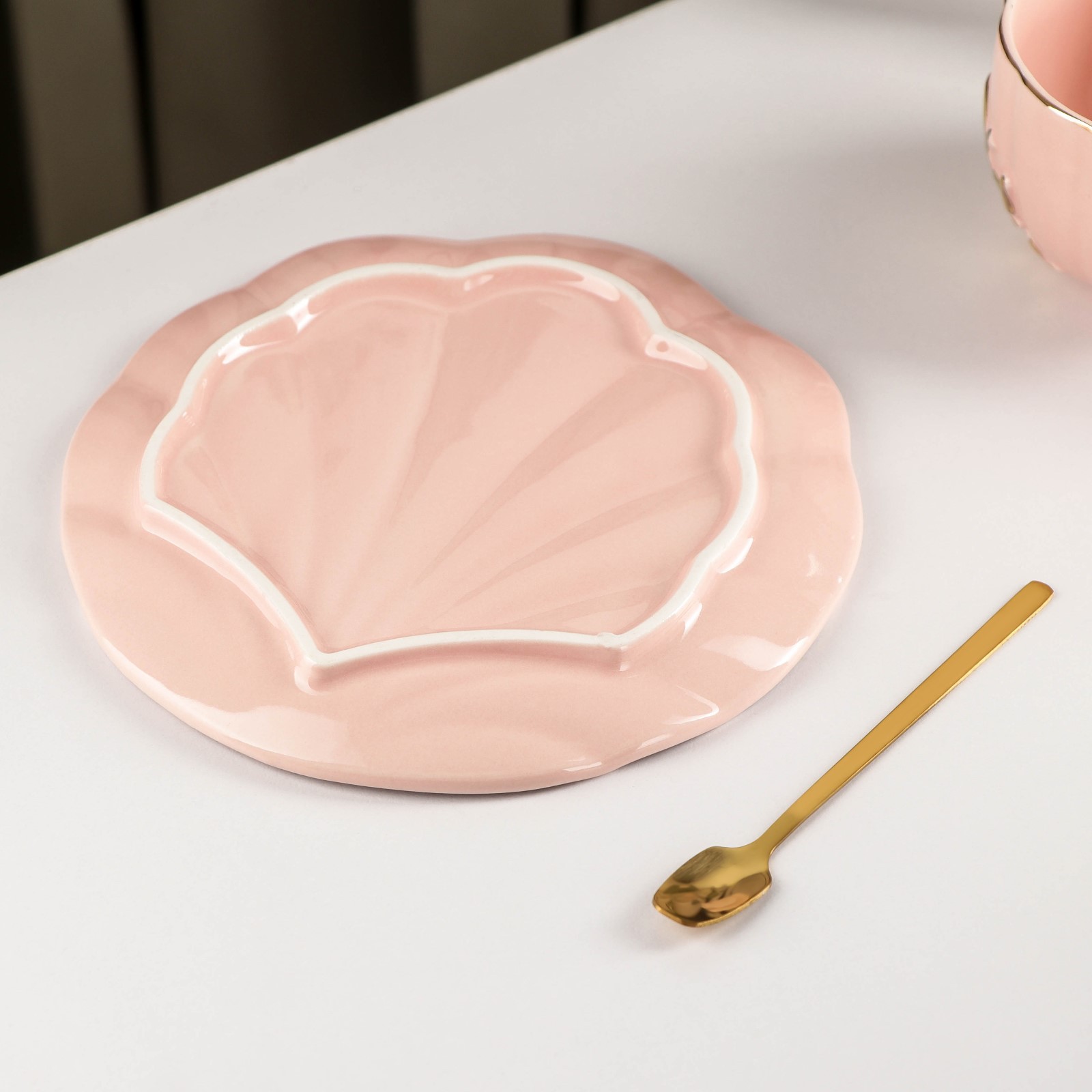 Чайная пара Sima-Land с ложкой Линия чашка 250 мл блюдце цвет розовый - фото 3