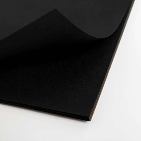 Скетчбук ArtFox с черными листами Мечтай смелее А5 40 листов