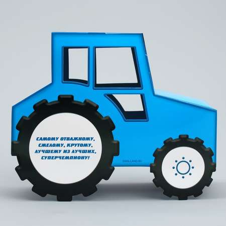 Открытка объёмная Дарите Счастье «Чемпион» трактор 20.5 х 16 х 9 см