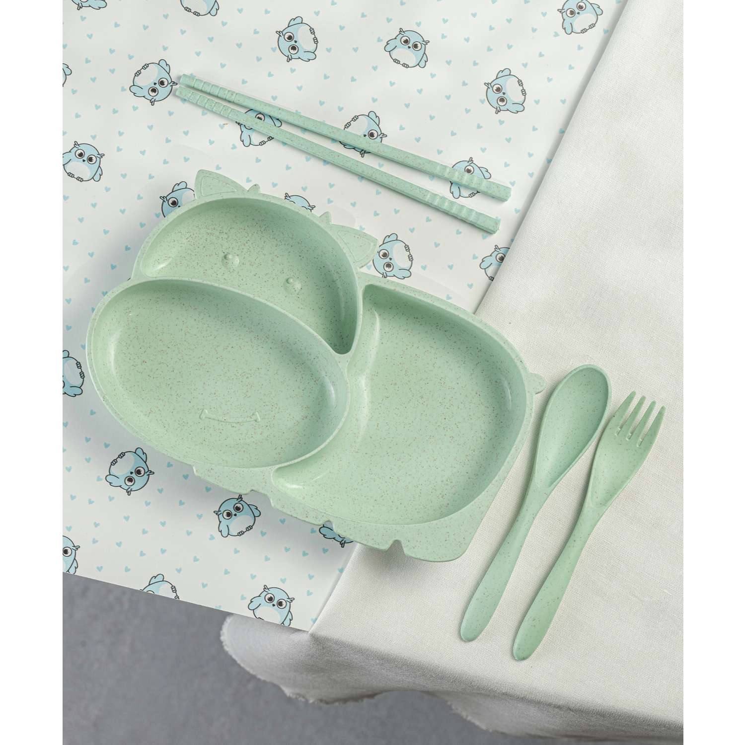 Набор детской посуды Добрый Филин Тарелка вилка ложка Коровка зеленая 4 предмета - фото 10