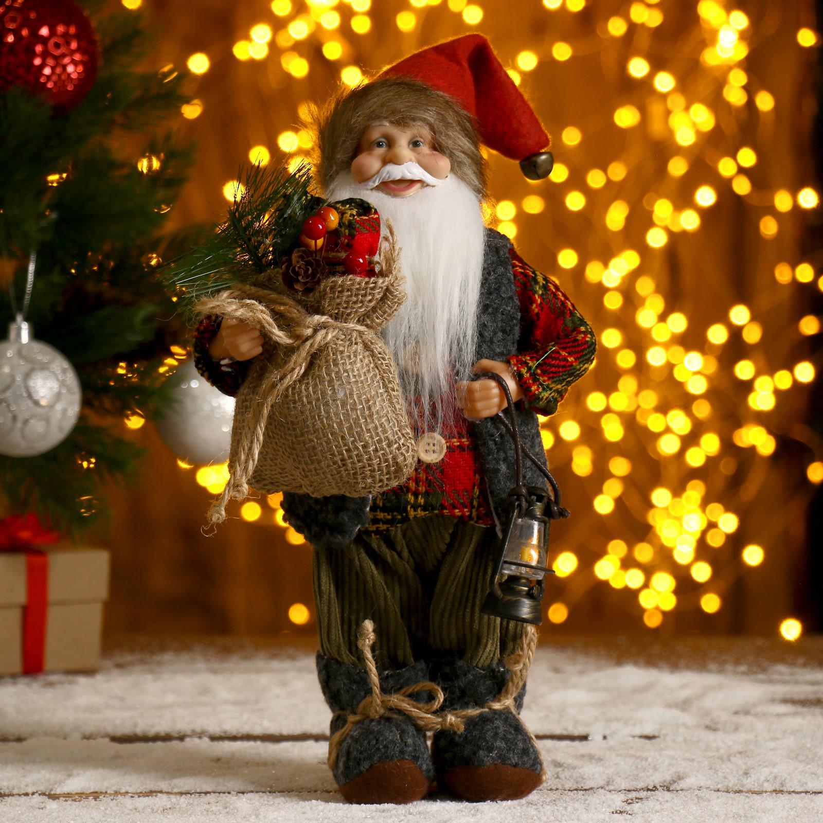 Дед мороз Зимнее волшебство «В клетчатой шубке с фонариком и мешком» 30 см - фото 1