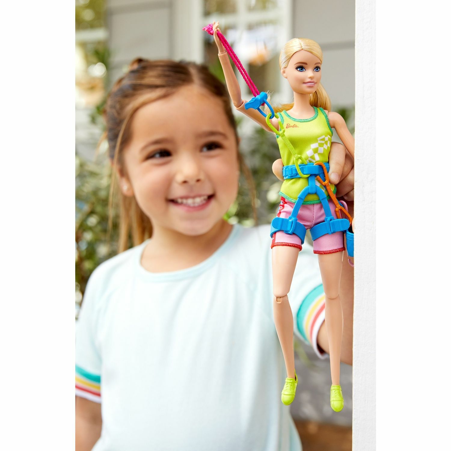 Кукла модельная Barbie GJL73 - фото 7