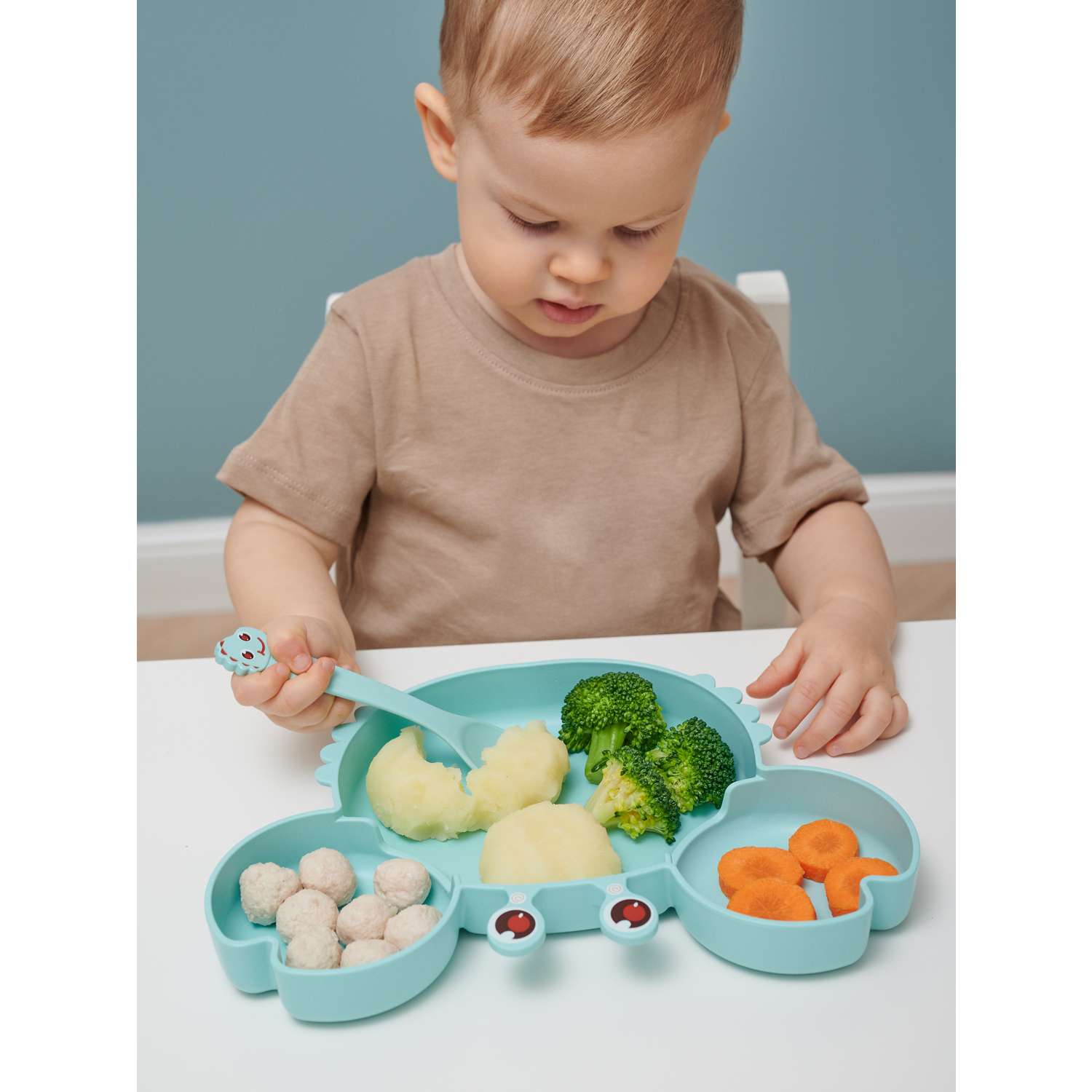 Набор детской посуды Добрый Филин Тарелка вилка ложка Крабик голубой 4 предмета - фото 12