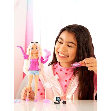 Кукла классическая Barbie Dream Besties HYC21 Малибу