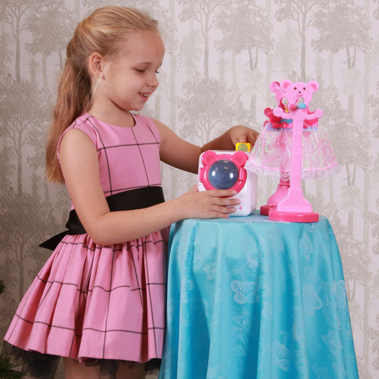 Игровой набор Kawaii Mell Прачечная для куклы стиральная машинка 15 см механическая вращается барабан - фото 7