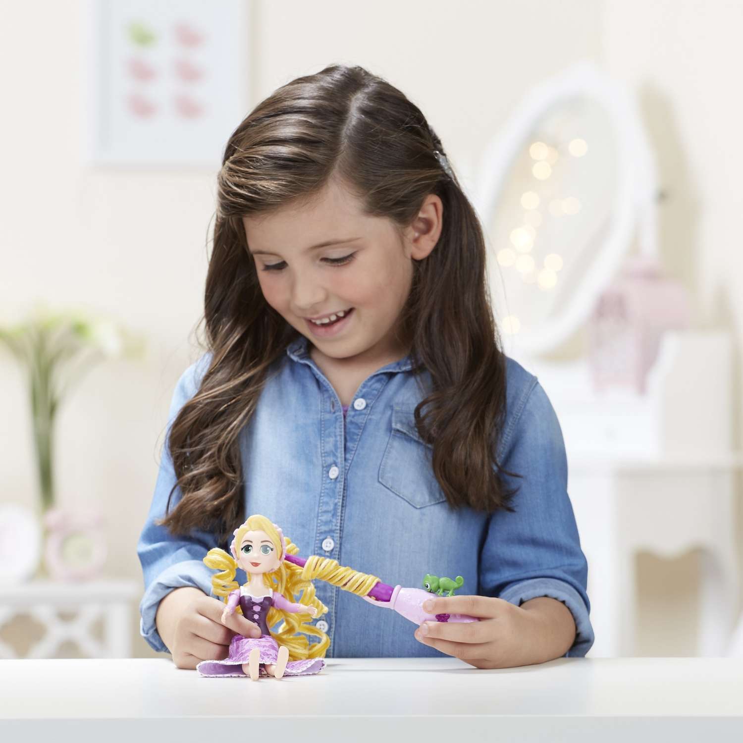 Кукла Princess Рапунцель и набор для укладки E0180EU4 - фото 9