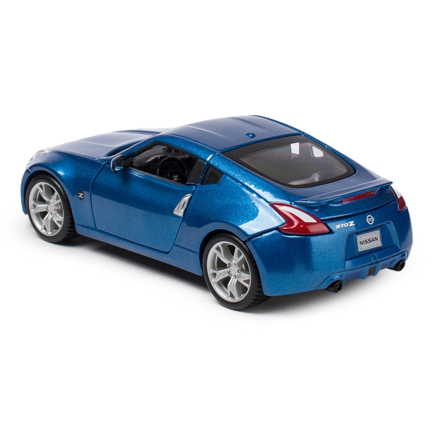 Машинка MAISTO 1:24 Nissan 370Z синяя 31200 купить по цене 399 ₽ в  интернет-магазине Детский мир