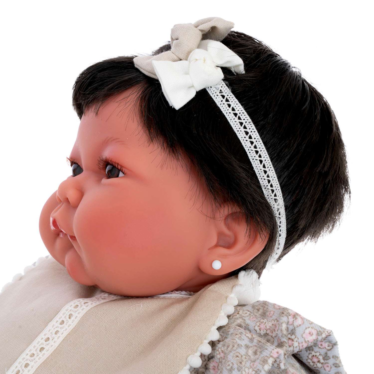 Кукла малышка Antonio Juan Мануэла в белом 40 см мягконабивная 3309 - фото 7