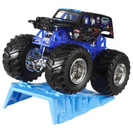 Машина Hot Wheels Monster Jam 1:64 Сон-Ува Диггер W4152