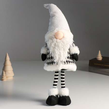 Кукла интерьерная Зимнее волшебство «Дед Мороз в кафтане с рисунком гусиная лапка» 16х12х46 см
