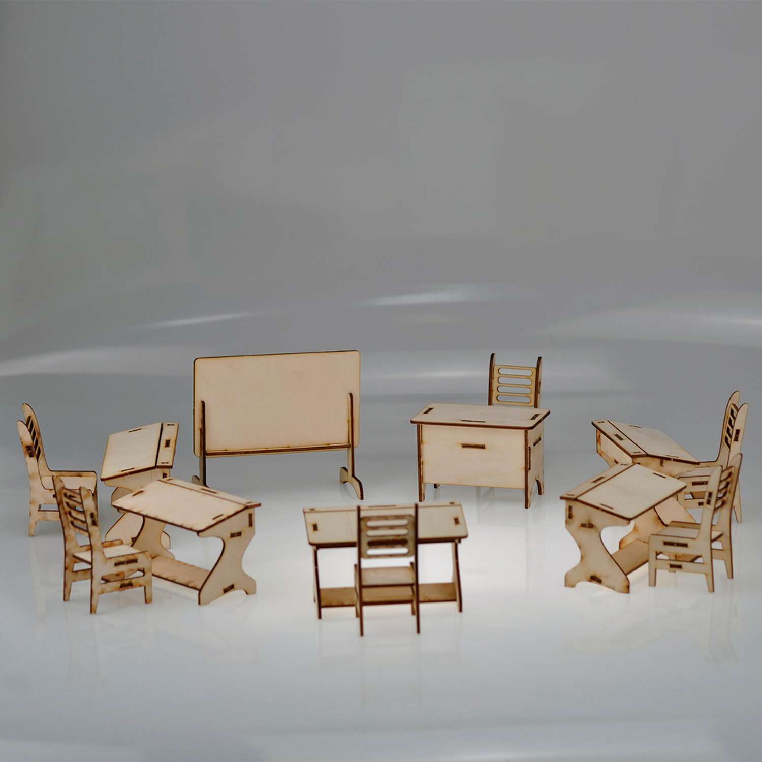 Игровой деревянный класс Amazwood 5 парт- учительский стол - доска - 6 стульев - 6 кукол AW1006 - фото 12