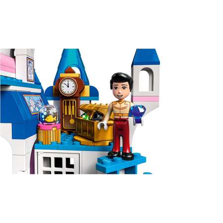 Конструктор LEGO Princesses Cinderella and Prince Charmings Castle 43206