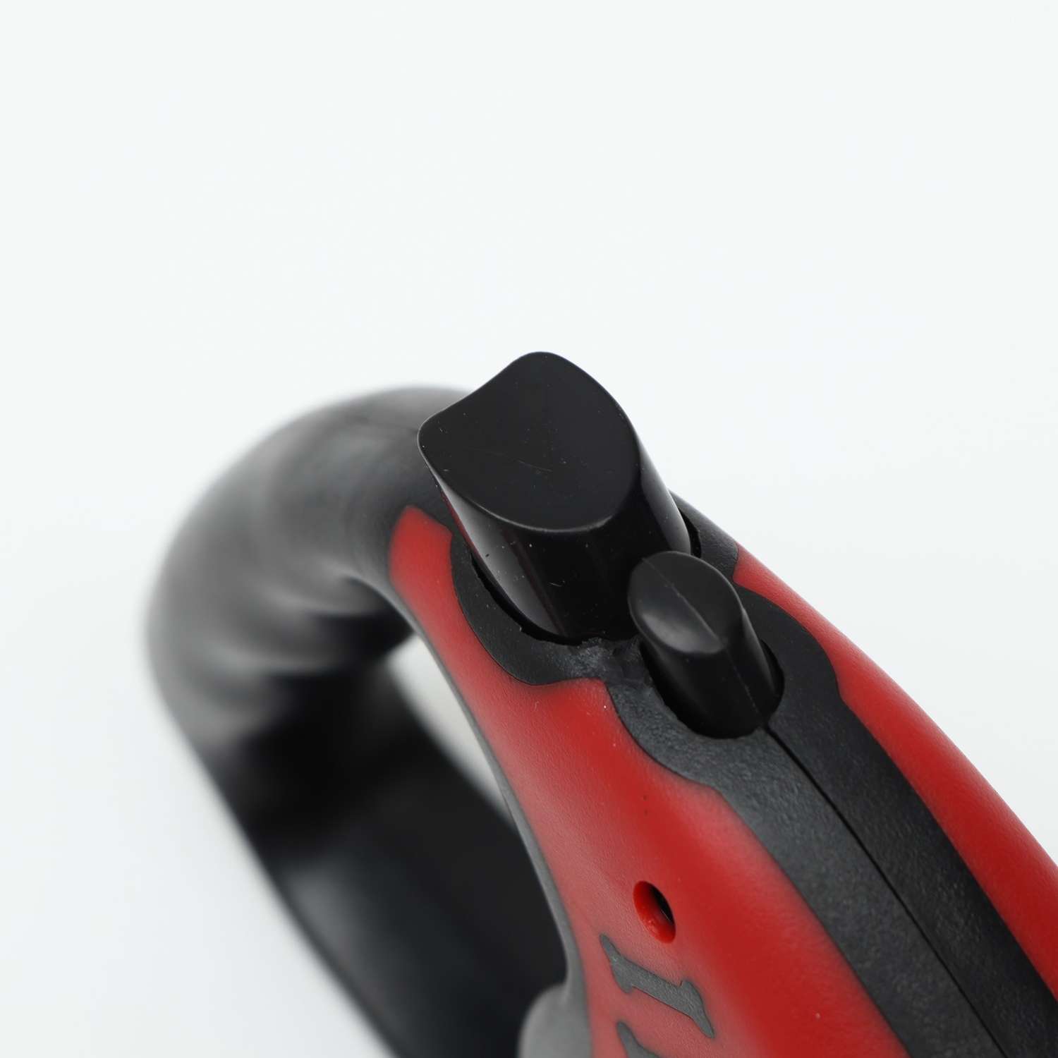 Рулетка Пижон Зарница с прорезиненной ручкой 3 м до 11.5 кг чёрно-красная - фото 2