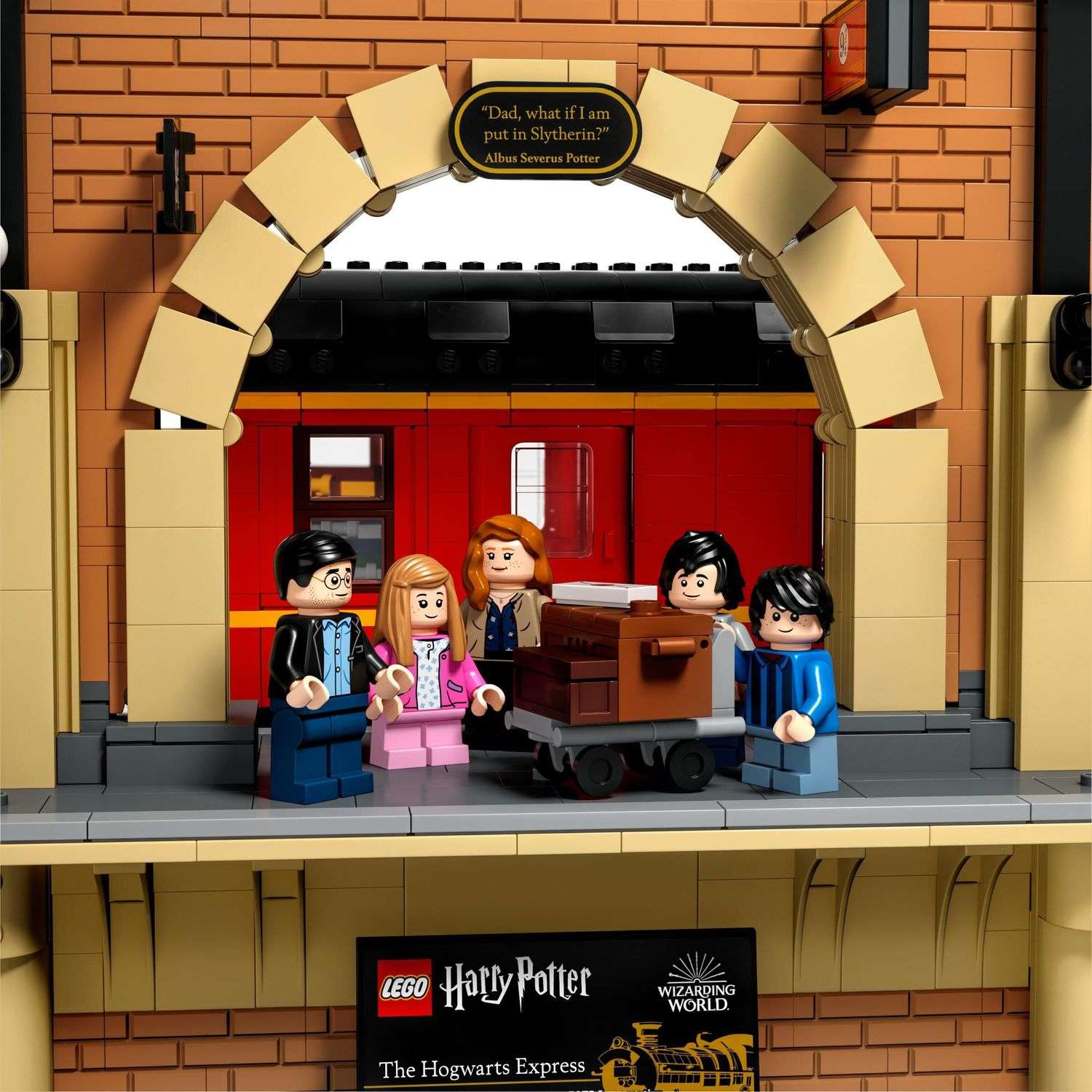 Конструктор LEGO Harry Potter Хогвартс-экпресс Коллекционное издание 76405 - фото 4