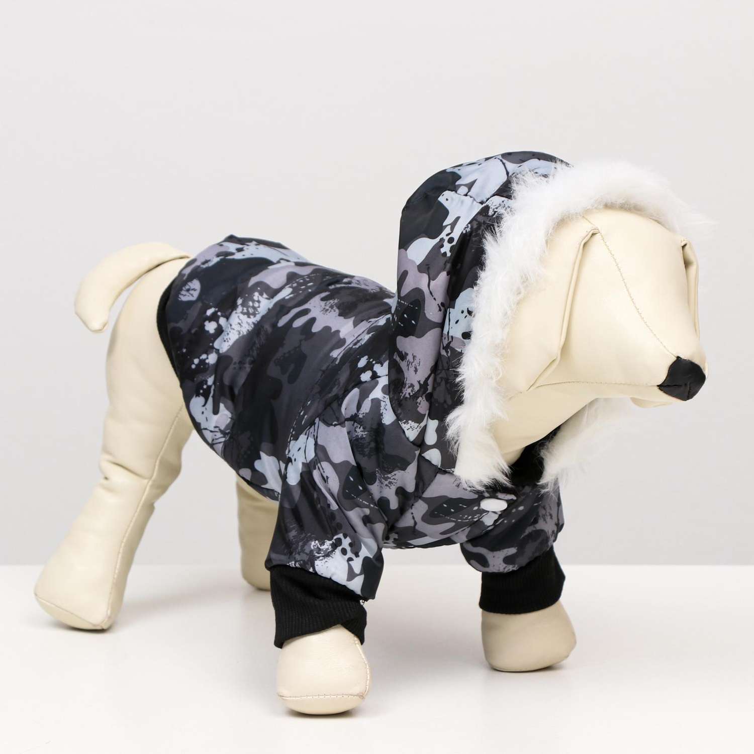 Куртка для собак Sima-Land с капюшоном и мехом размер М камуфляжная - фото 1