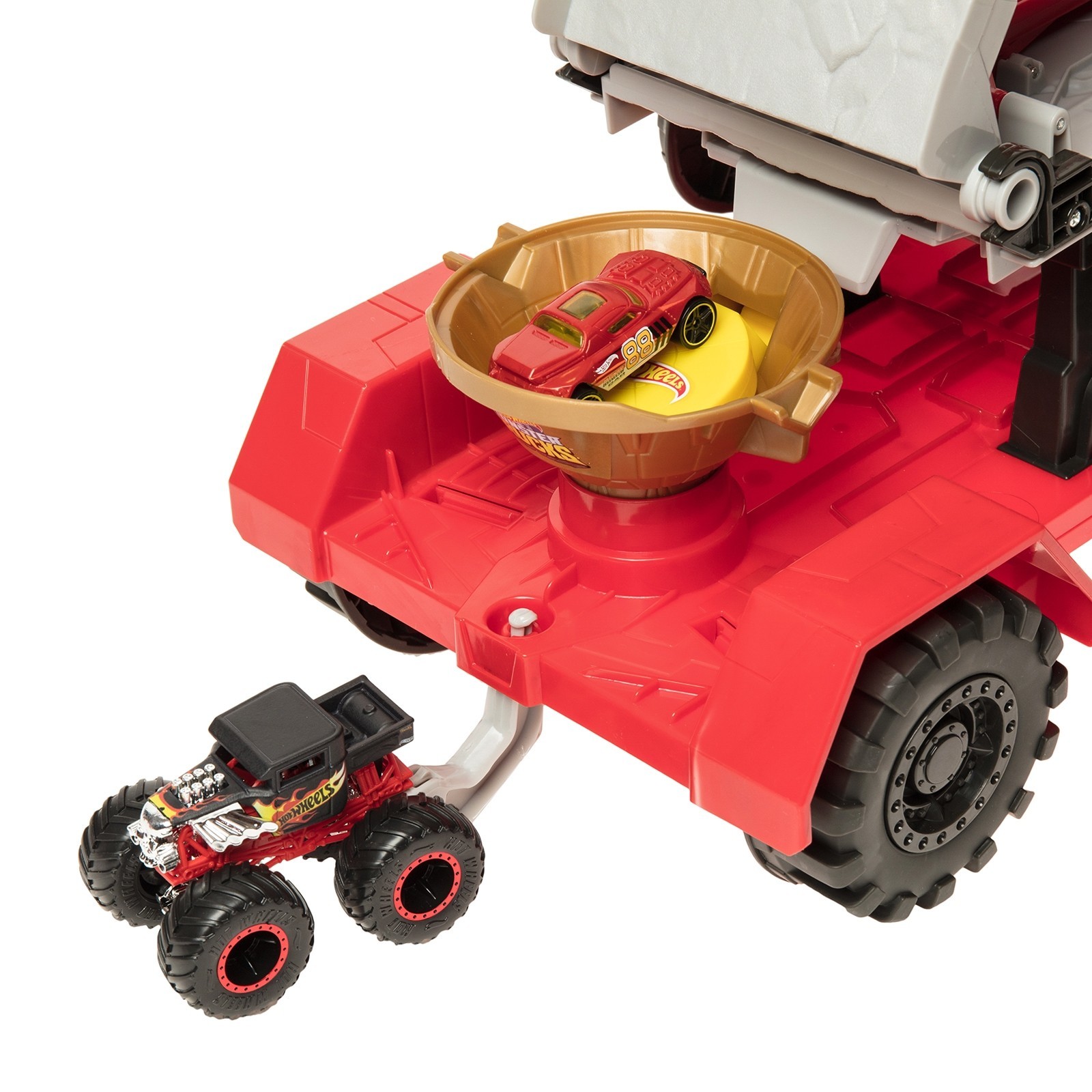 Игровой набор Hot Wheels Передвижная трасса GFR15 - фото 12