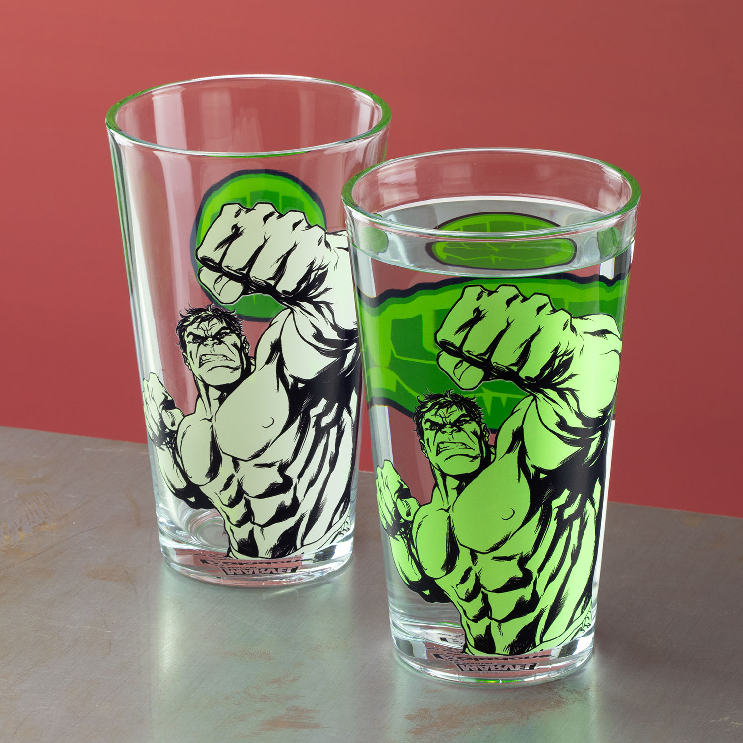 Бокал  PALADONE стеклянный Marvel Avengers Hulk Colour Change Glass PP2987MAV2 - фото 6