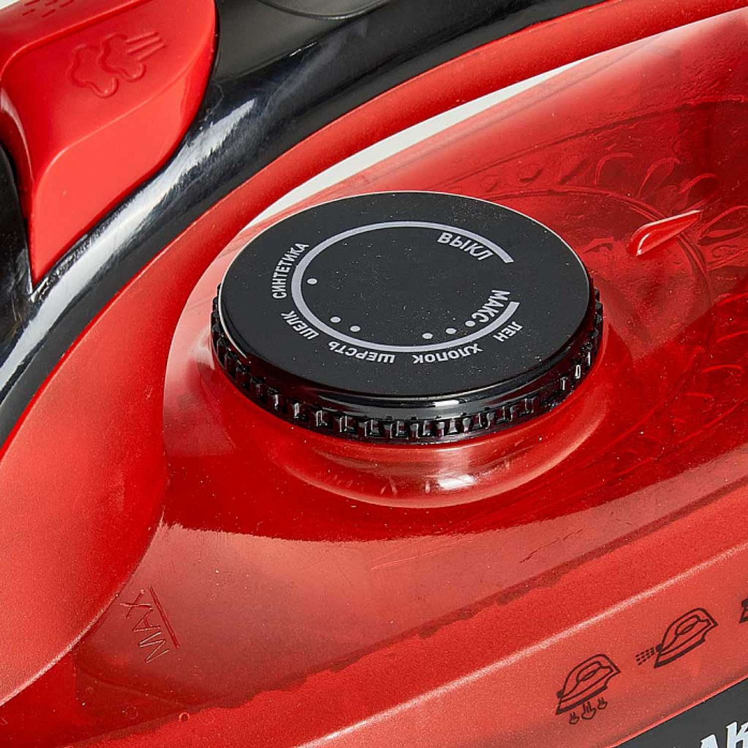 Утюг Аксинья КС-3004 черный с красным 2200 Вт антипригарное покрытие самоочистка паровой удар - фото 3