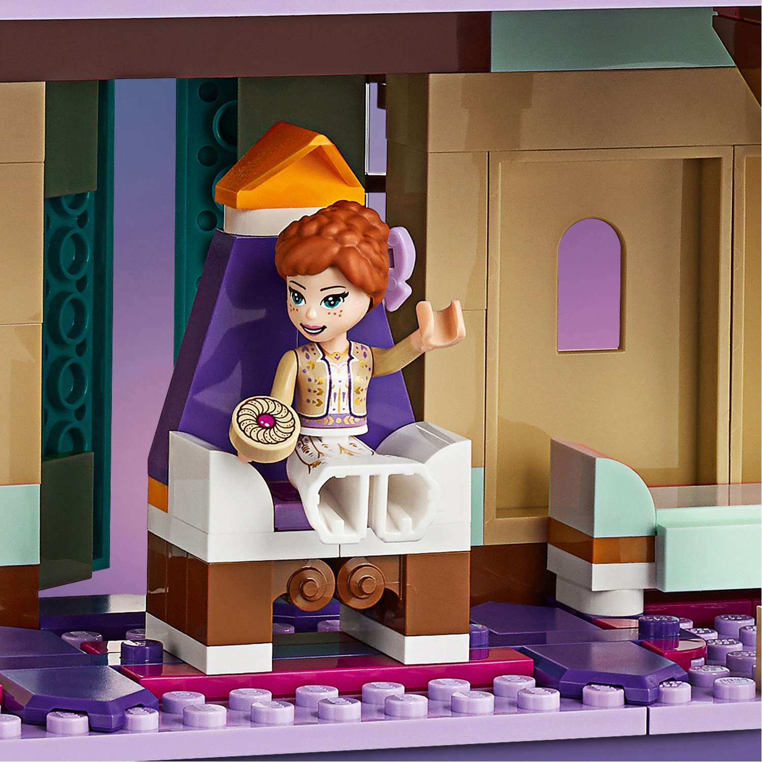 Конструктор LEGO Disney Frozen Деревня в Эренделле 41167 - фото 9