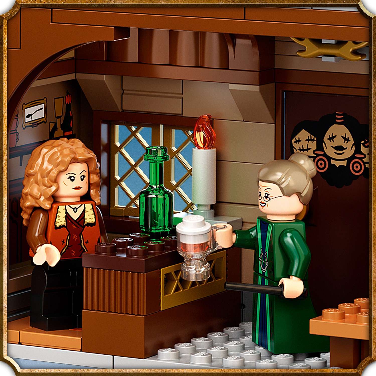 Конструктор LEGO Harry Potter Визит в деревню Хогсмид 76388 - фото 11